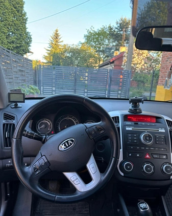 Kia Ceed cena 17000 przebieg: 216000, rok produkcji 2009 z Koluszki małe 22